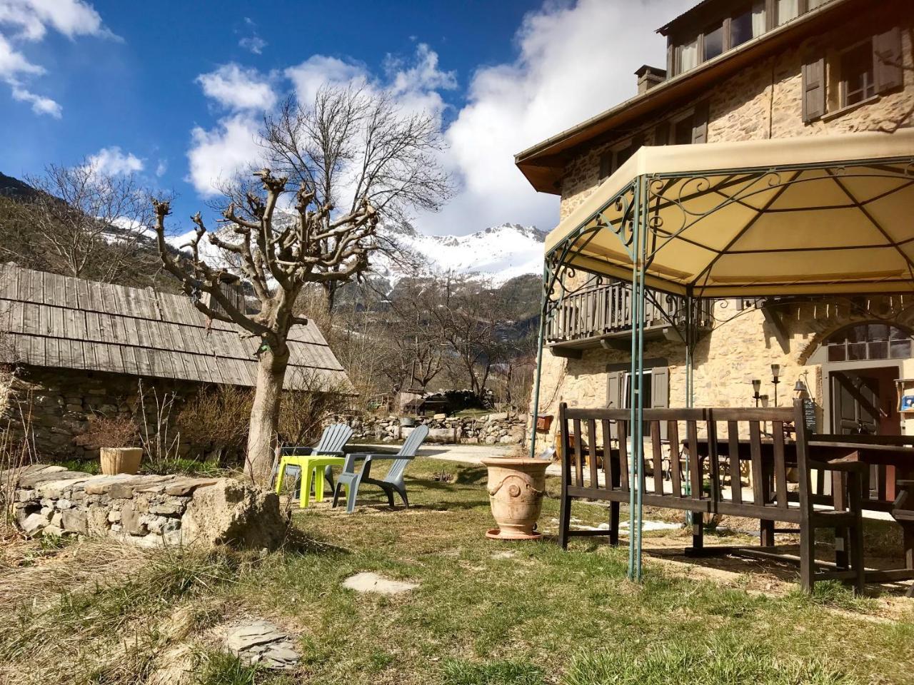 Les Means Bed & Breakfast Meolans-Revel Exterior foto